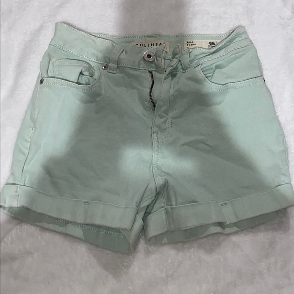 Bullhead light blue mom shorts!